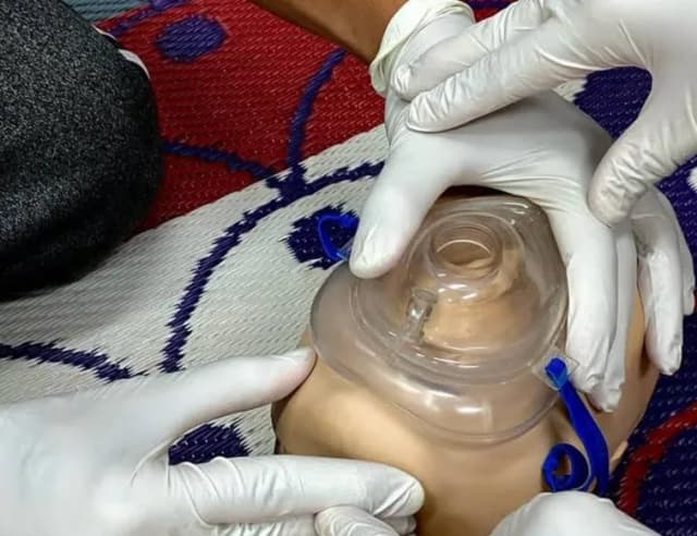 ^Emergency First Response (EFR) image