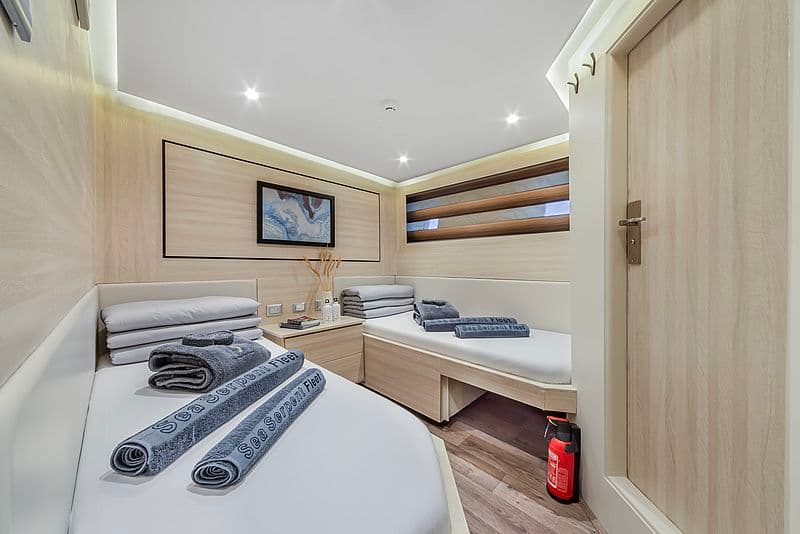 Standard Twin Lower Deck